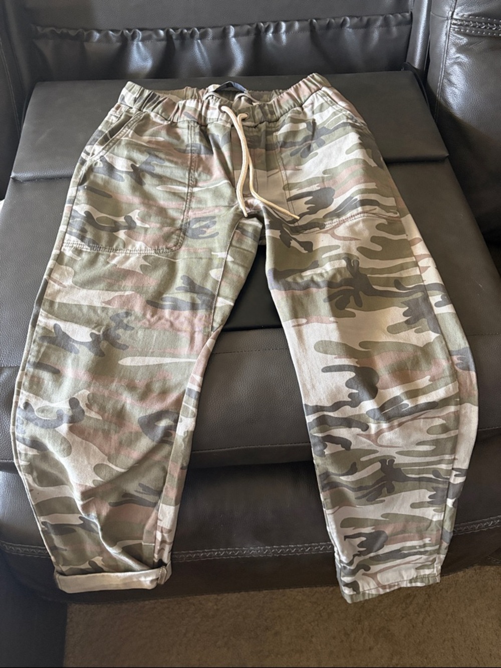 Women’s Camouflage Pants - Green Camo